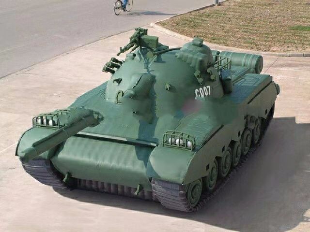 固原小型军事坦克